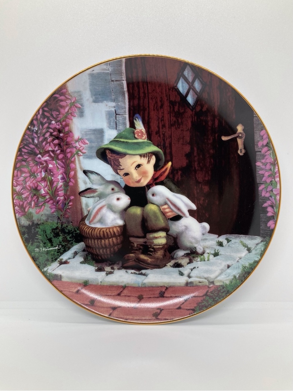 1993 M.J. Hummel Gentle Friends Playmates 8” Collector Plate